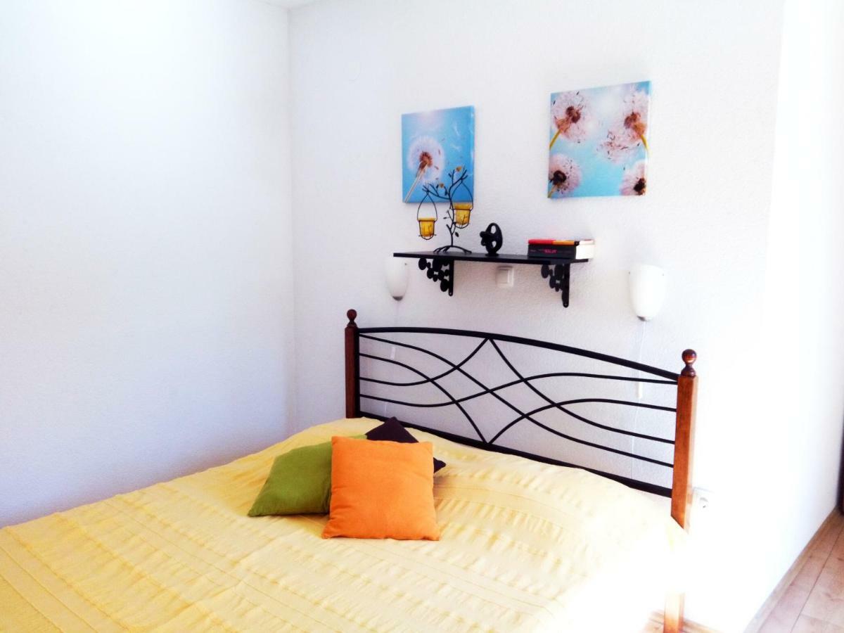 Apartments Kamelija Малинска Экстерьер фото